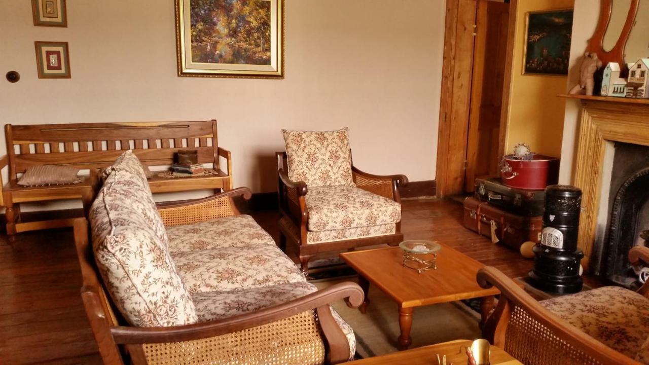 Calvinia Guesthouse Exterior foto